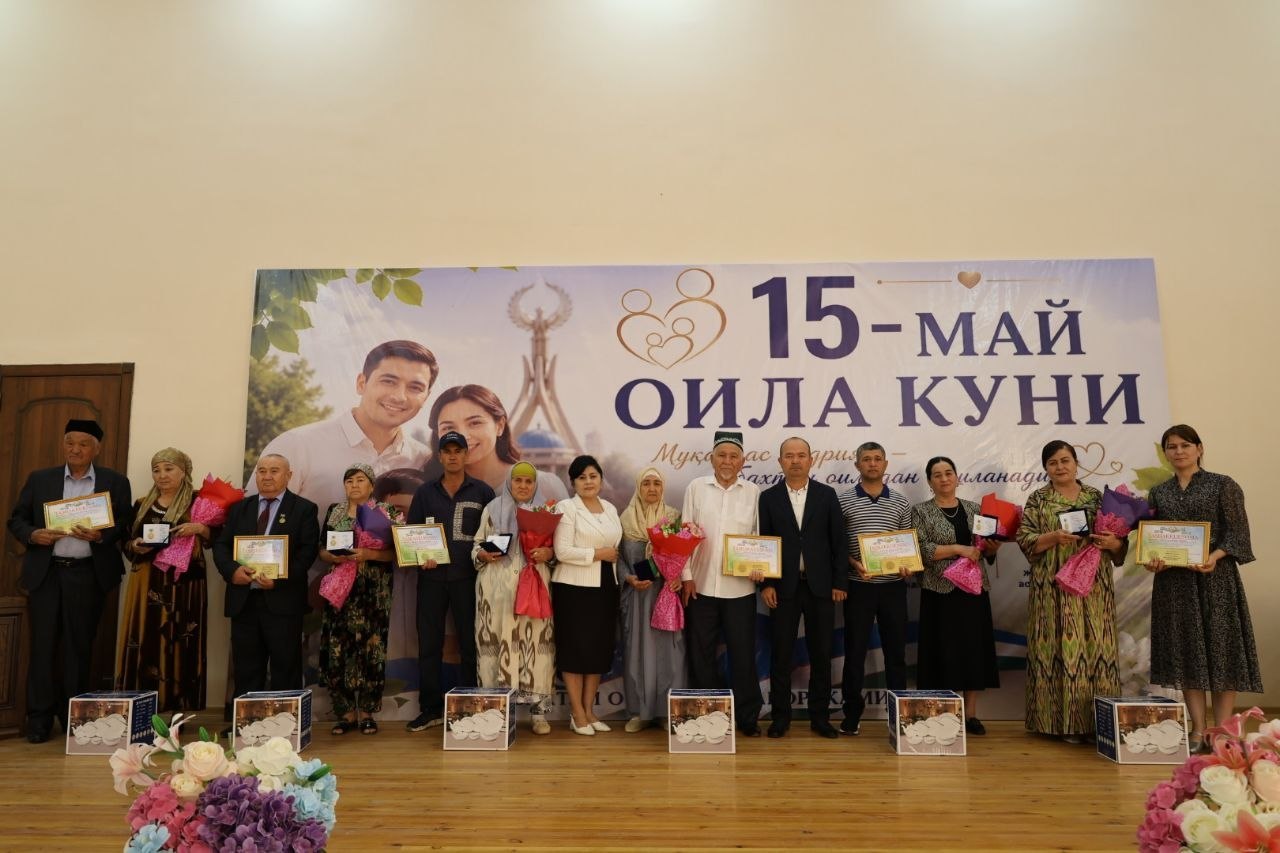 “Ibratli oila” — jamiyatga namuna bo‘layotgan oilalarga yuksak e’tibor