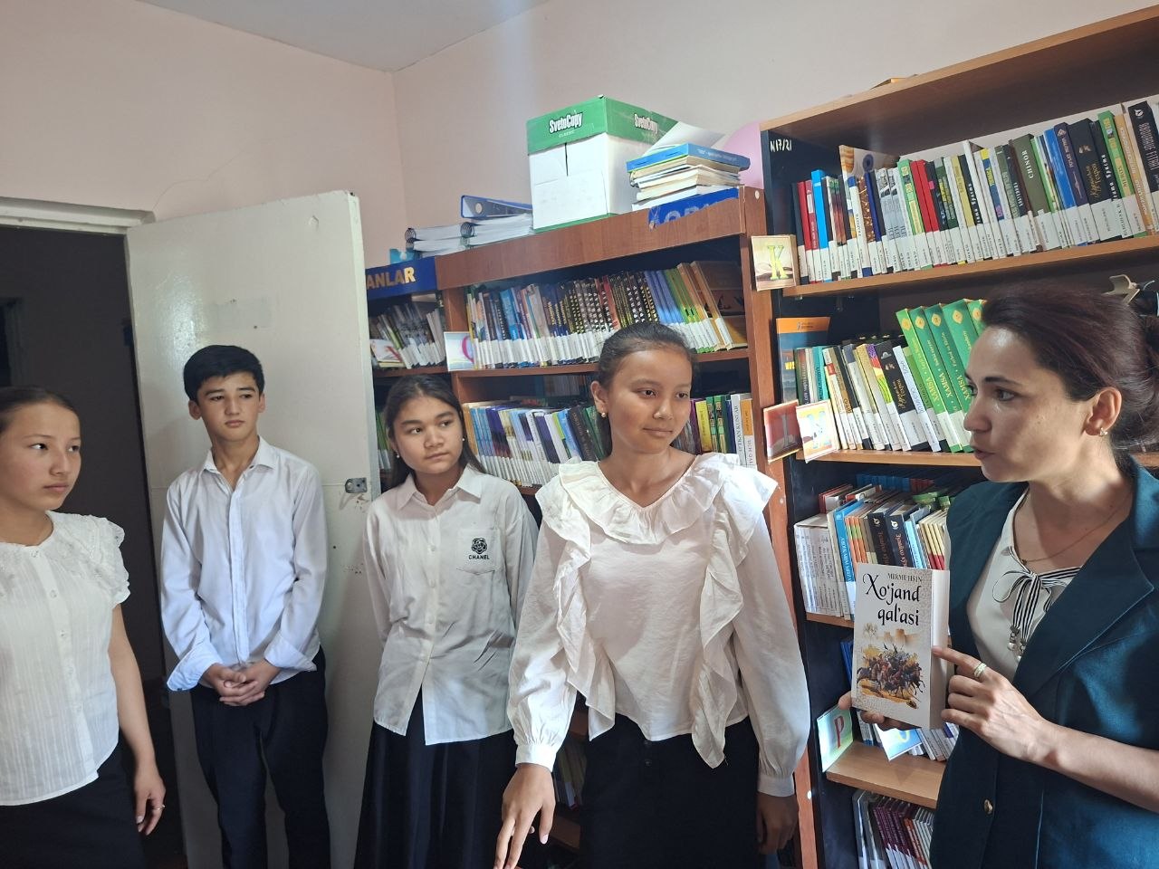 Kutubxona bo‘ylab ekskursiya 19.05.2026