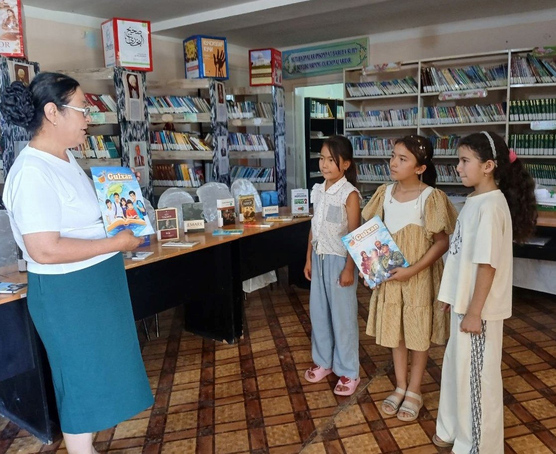 Kutubxona bo‘ylab ekskursiya 04.07.2026